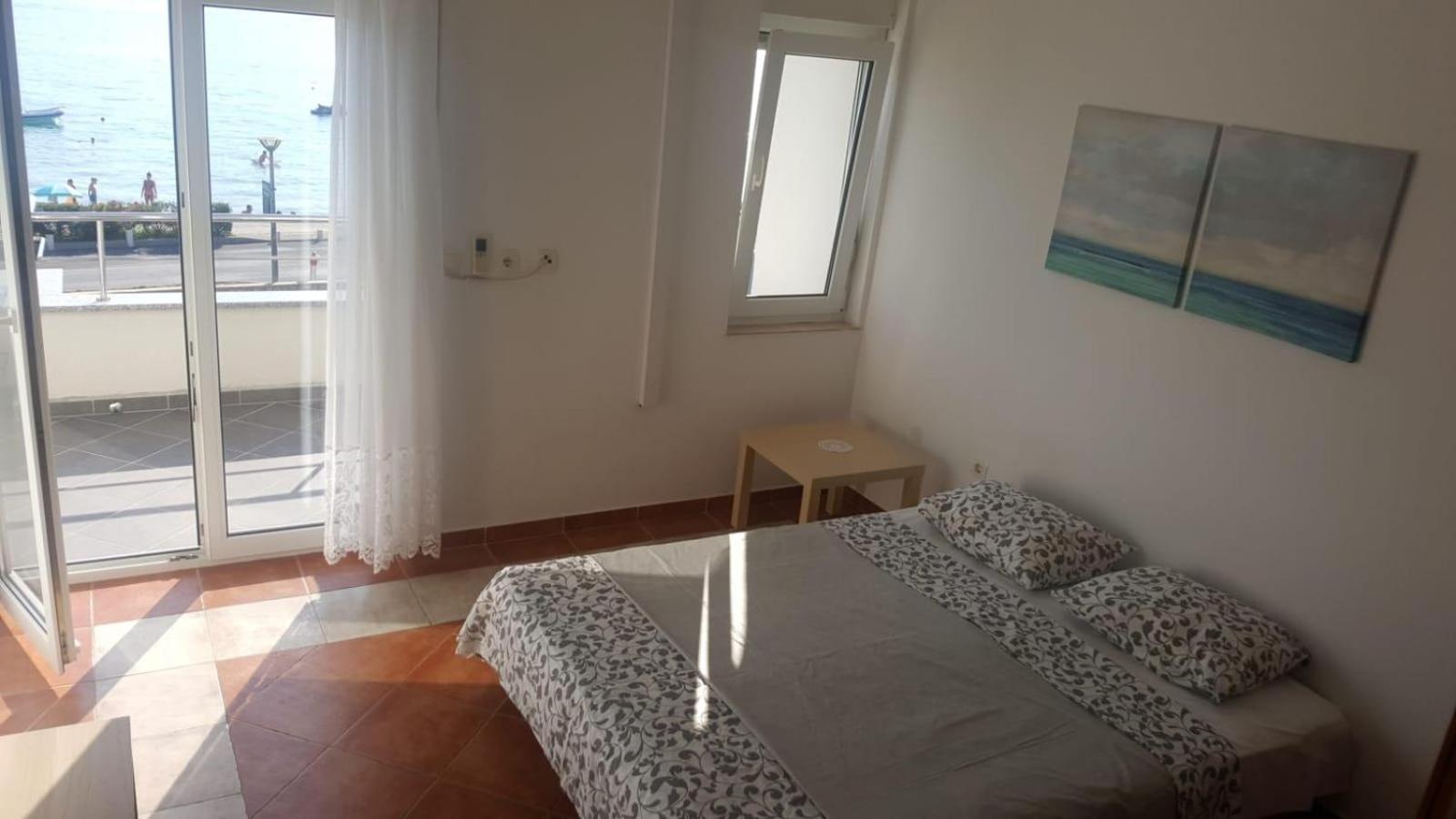 Apartments By The Sea Novalja, Pag - 9326 Exterior photo